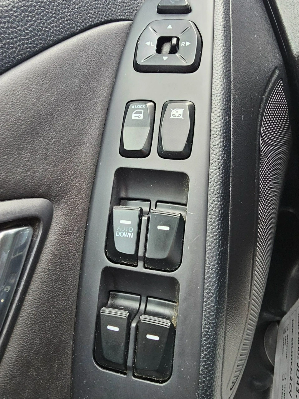 Hyundai ix35 - Zdjęcie 17