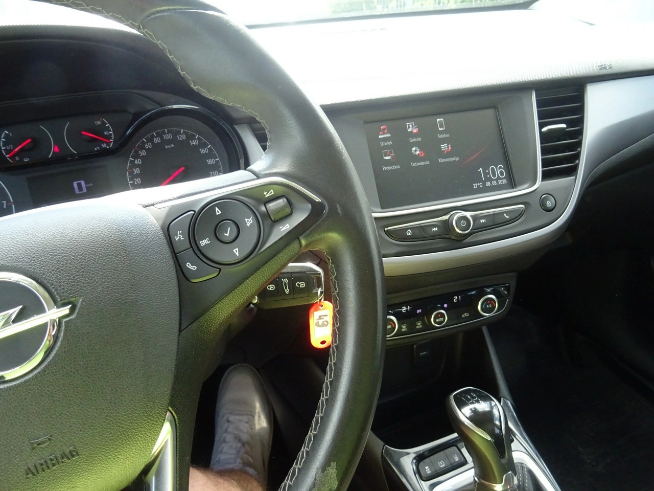 Opel Crossland X - Zdjęcie 16