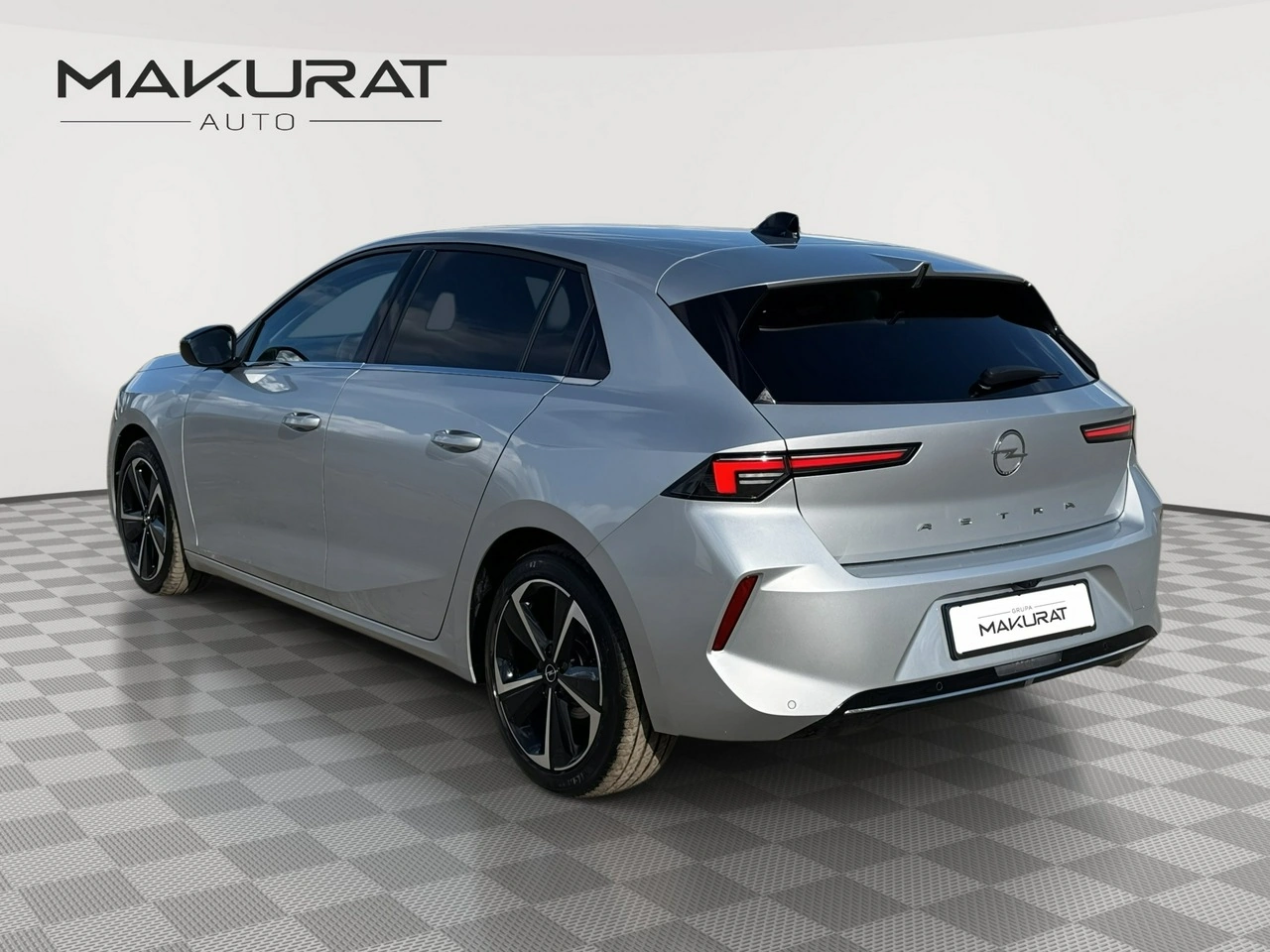 Opel Astra - Zdjęcie 2