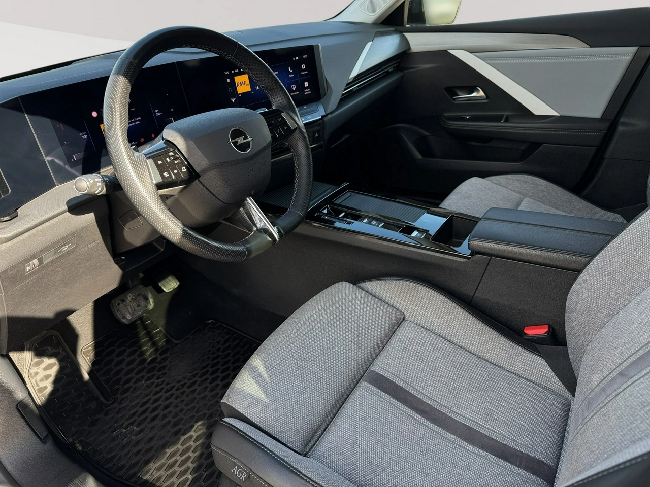 Opel Astra - Zdjęcie 6