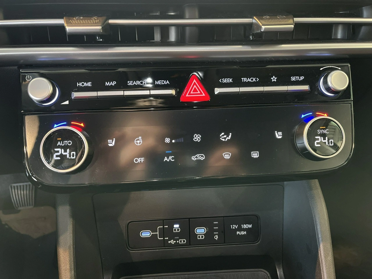Hyundai Tucson - Zdjęcie 15