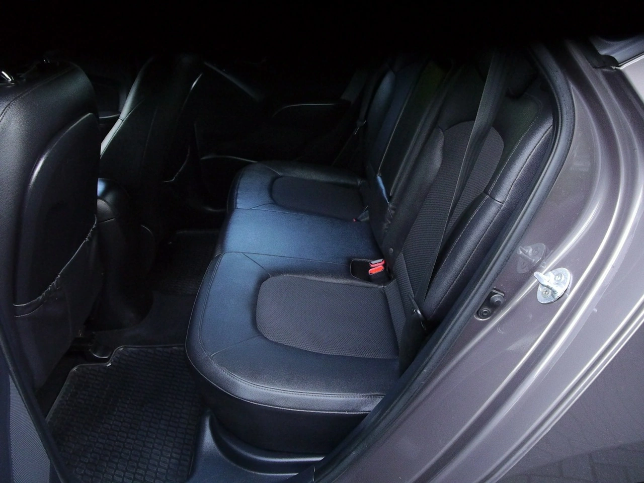 Hyundai ix35 - Zdjęcie 25