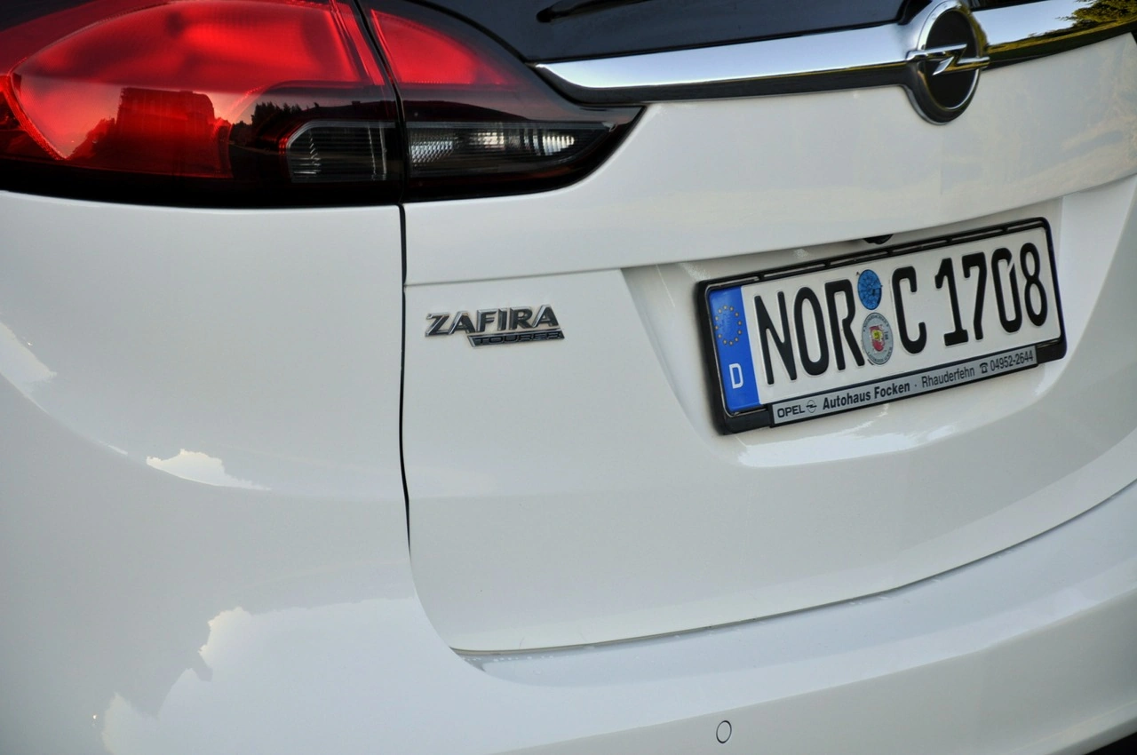 Opel Zafira - Zdjęcie 15