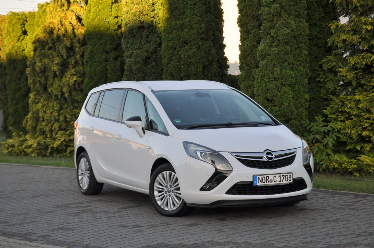 Opel Zafira - Zdjęcie 1