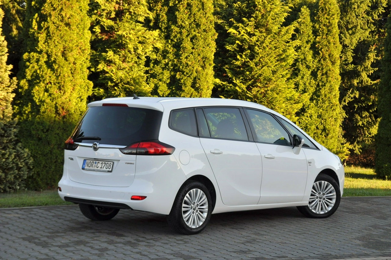 Opel Zafira - Zdjęcie 5