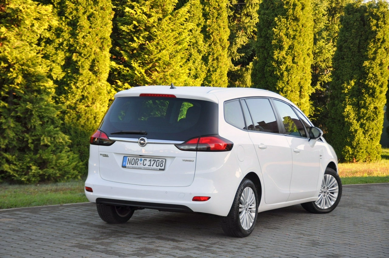 Opel Zafira - Zdjęcie 6