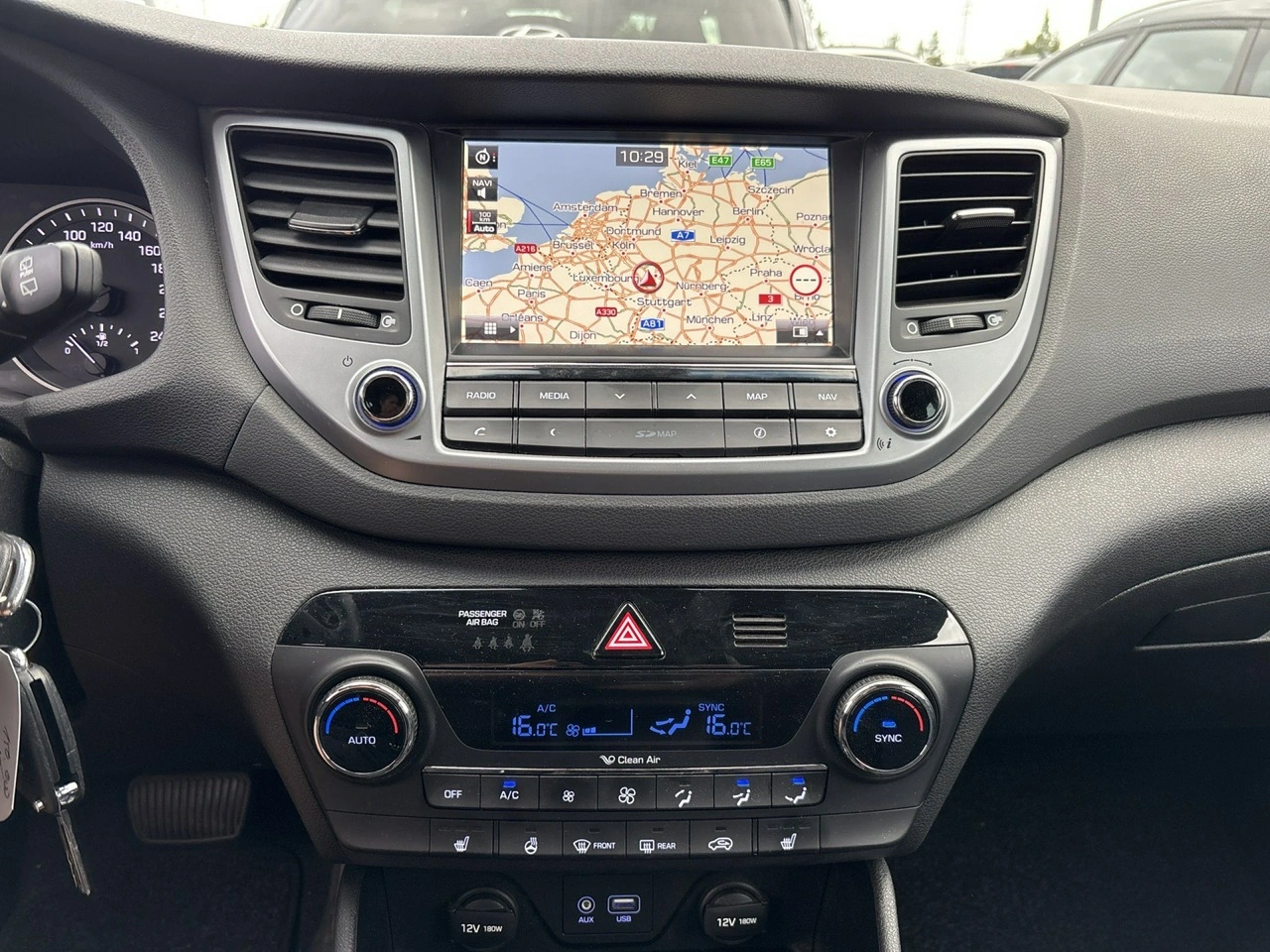 Hyundai Tucson - Zdjęcie 7