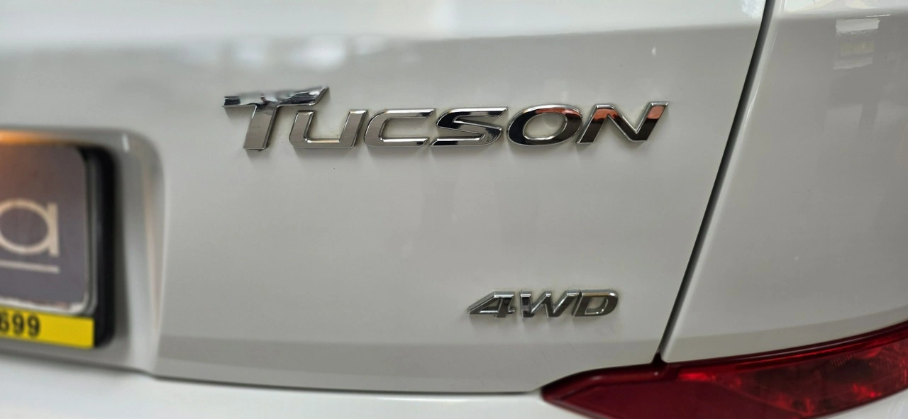 Hyundai Tucson - Zdjęcie 9