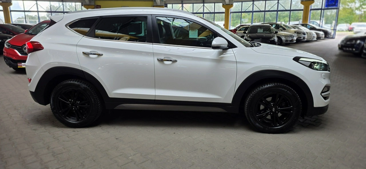 Hyundai Tucson - Zdjęcie 11