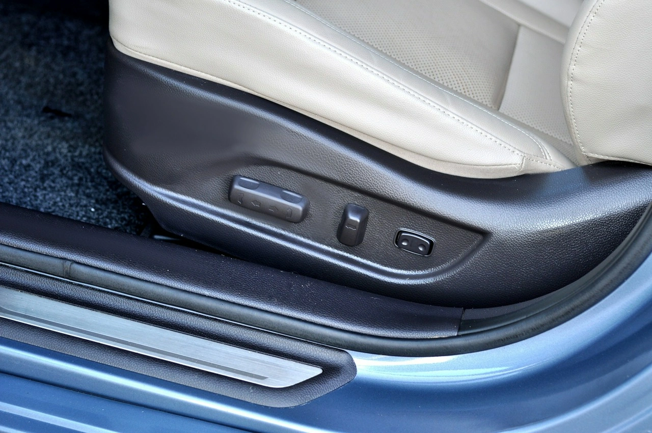 Hyundai i40 - Zdjęcie 13