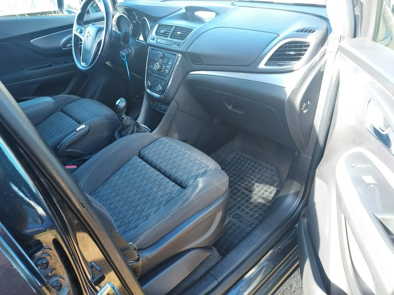 Opel Mokka - Zdjęcie 13