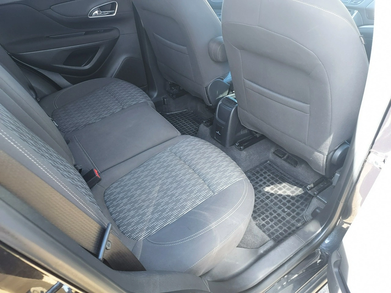 Opel Mokka - Zdjęcie 14