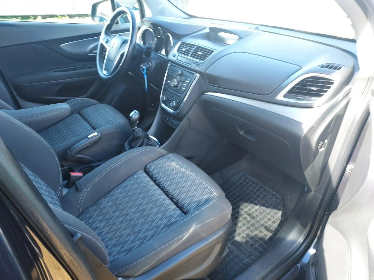 Opel Mokka - Zdjęcie 16