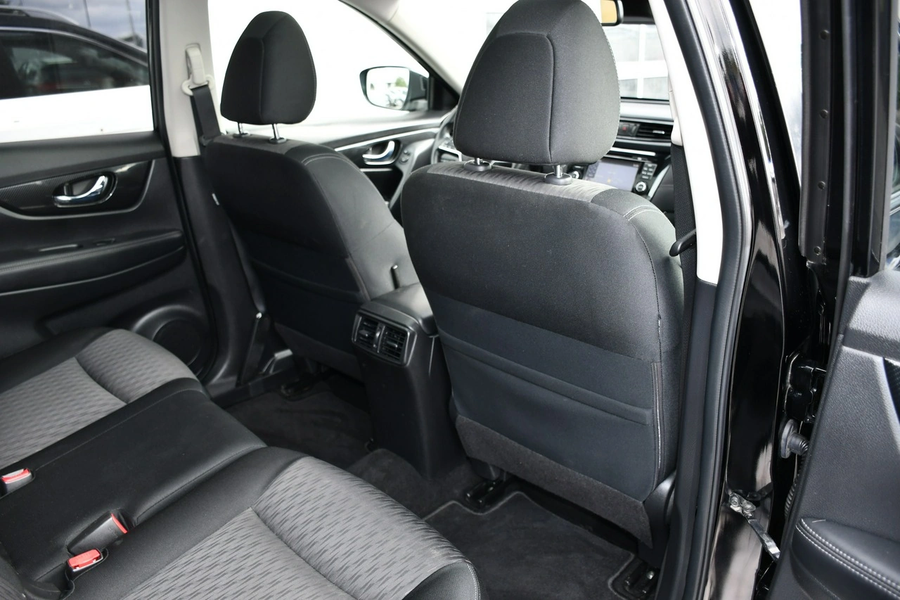 Nissan X-Trail - Zdjęcie 31