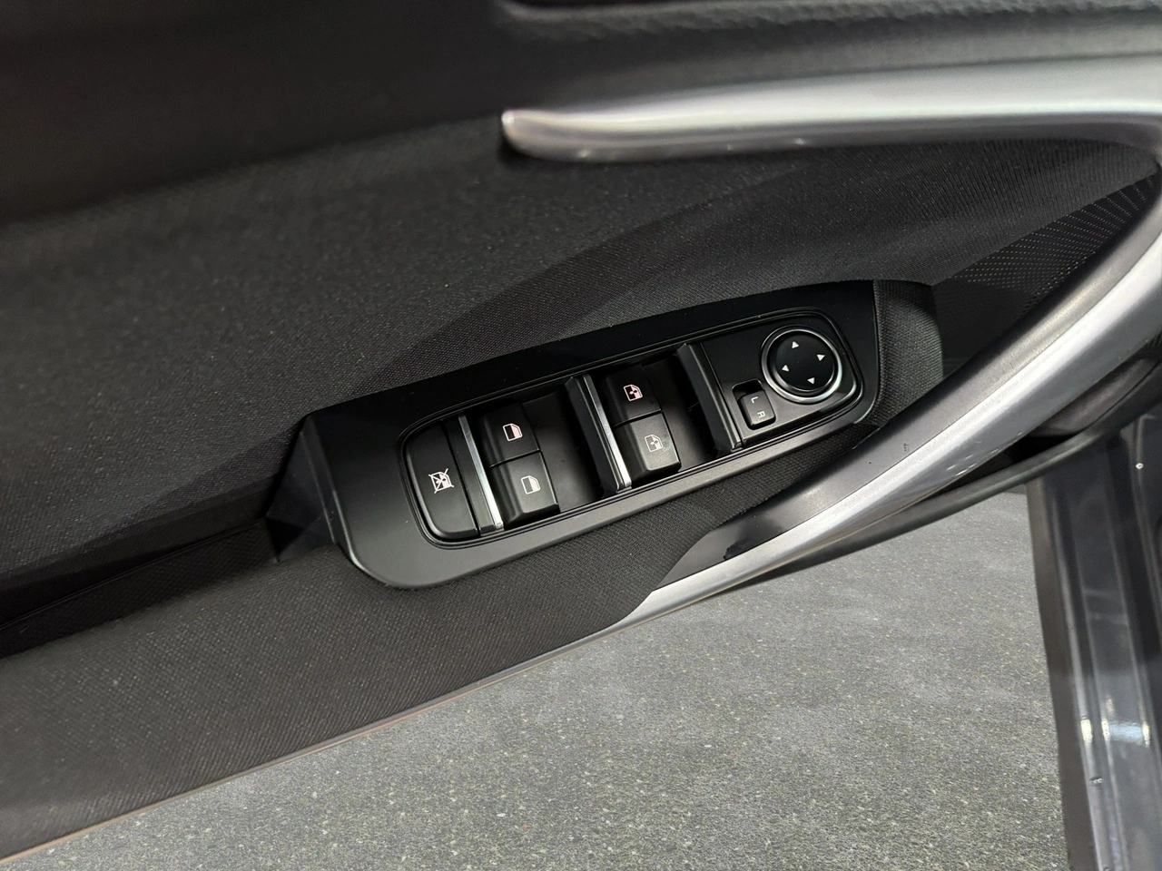 Kia Ceed - Zdjęcie 23