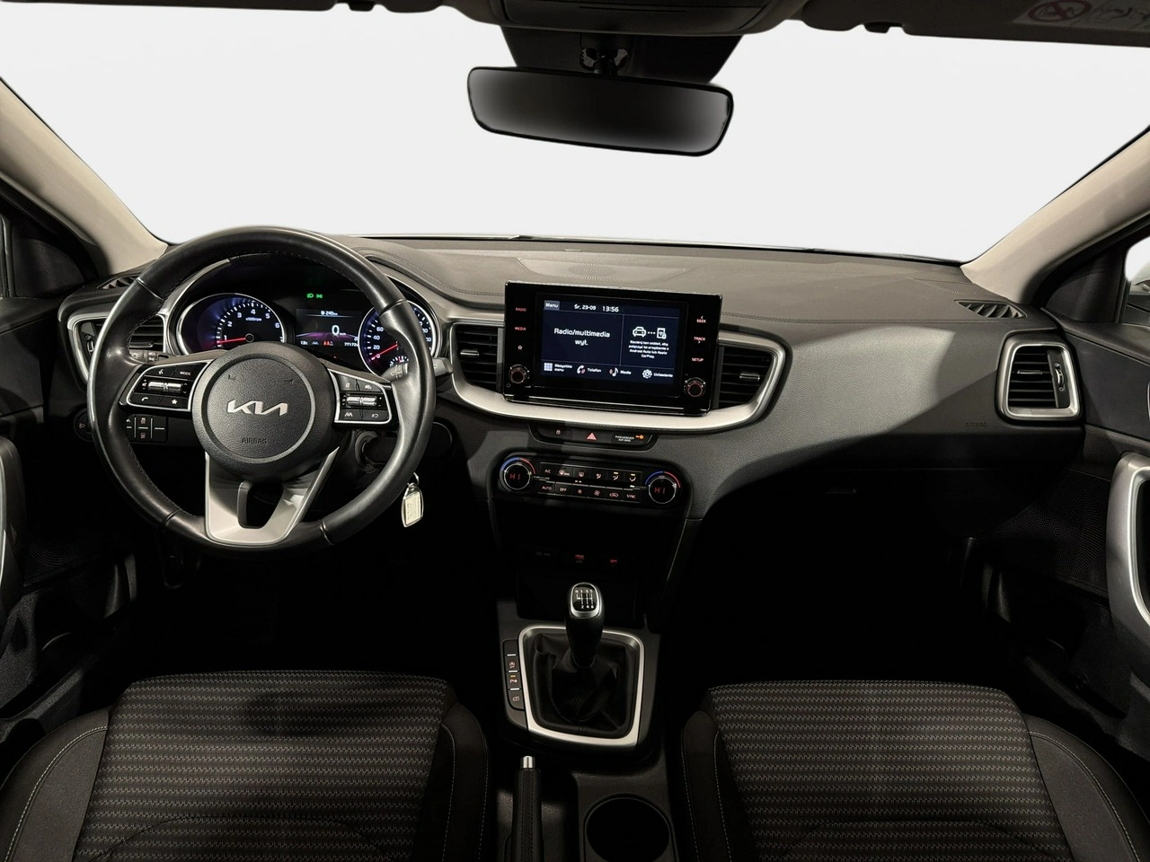 Kia Ceed - Zdjęcie 11