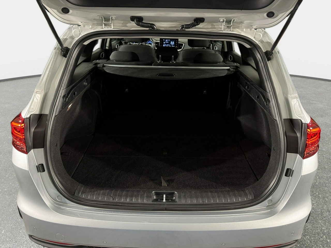 Kia Ceed - Zdjęcie 27