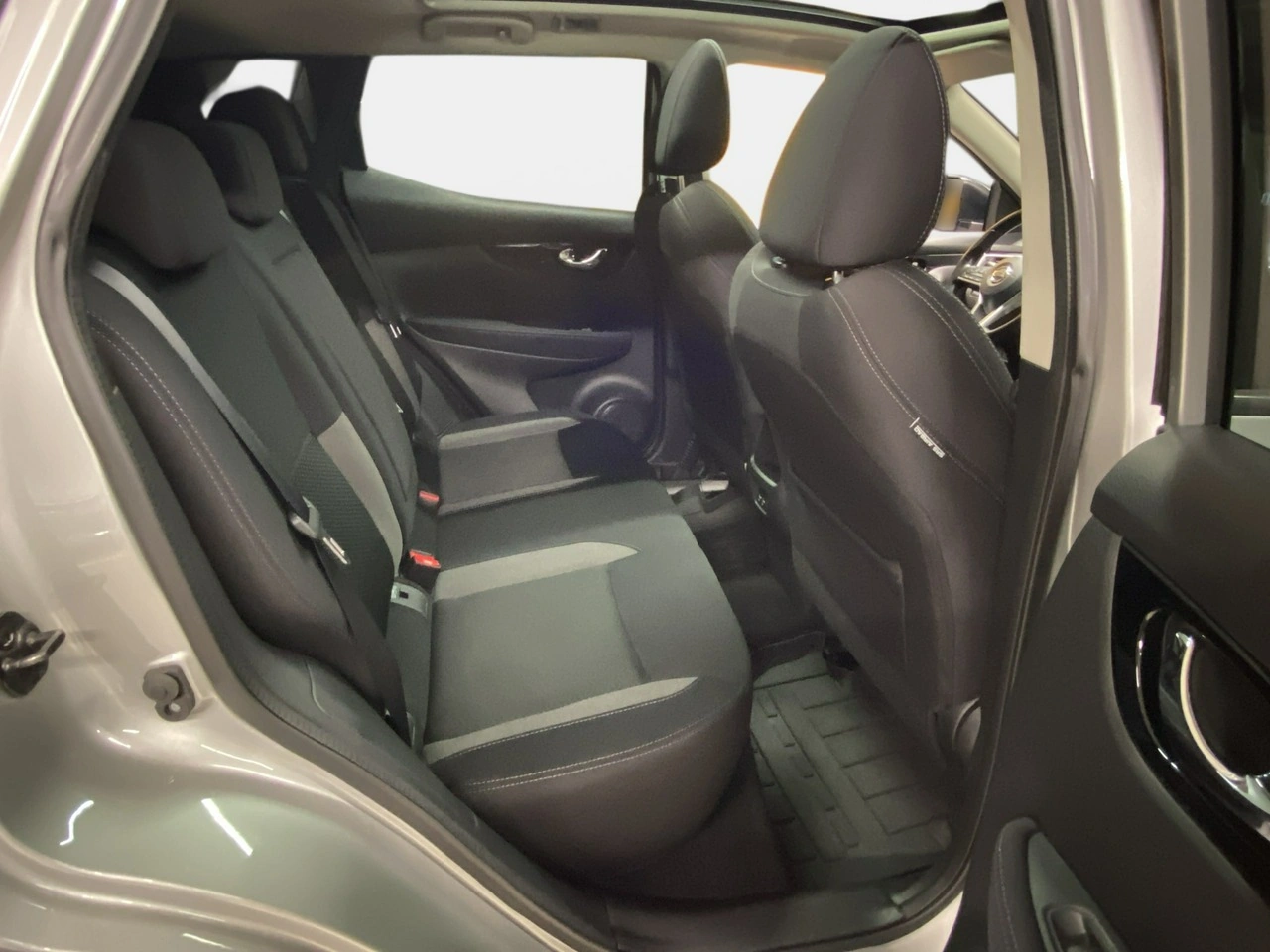 Nissan Qashqai - Zdjęcie 15