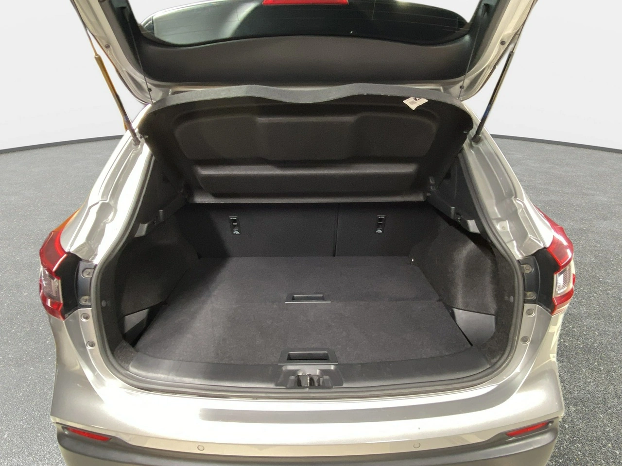 Nissan Qashqai - Zdjęcie 18