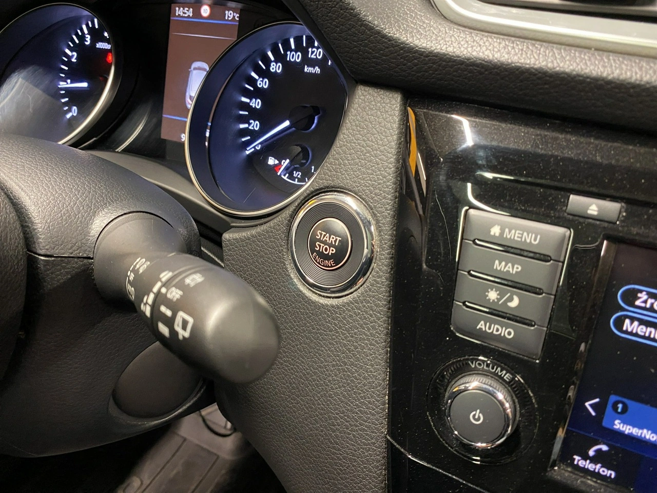 Nissan Qashqai - Zdjęcie 25