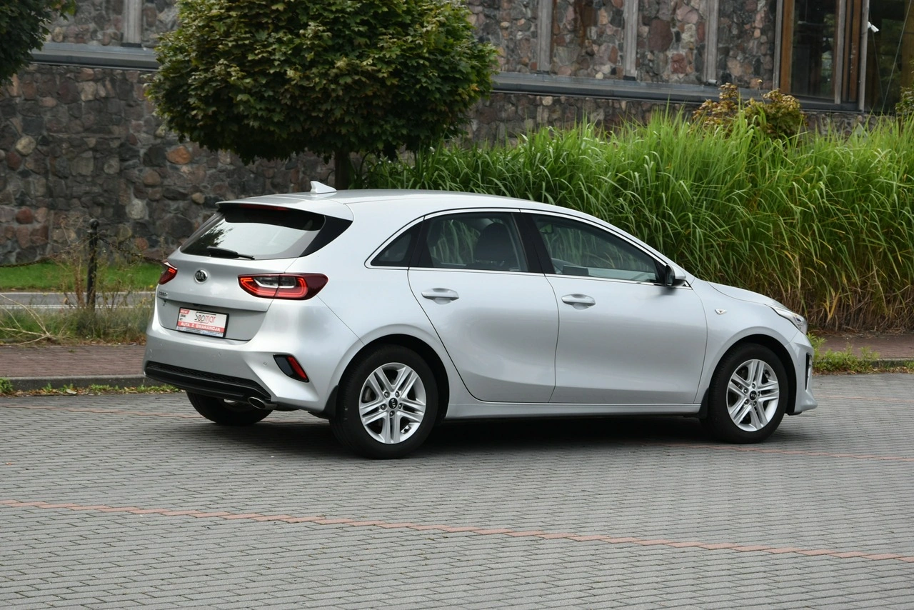 Kia Ceed - Zdjęcie 24