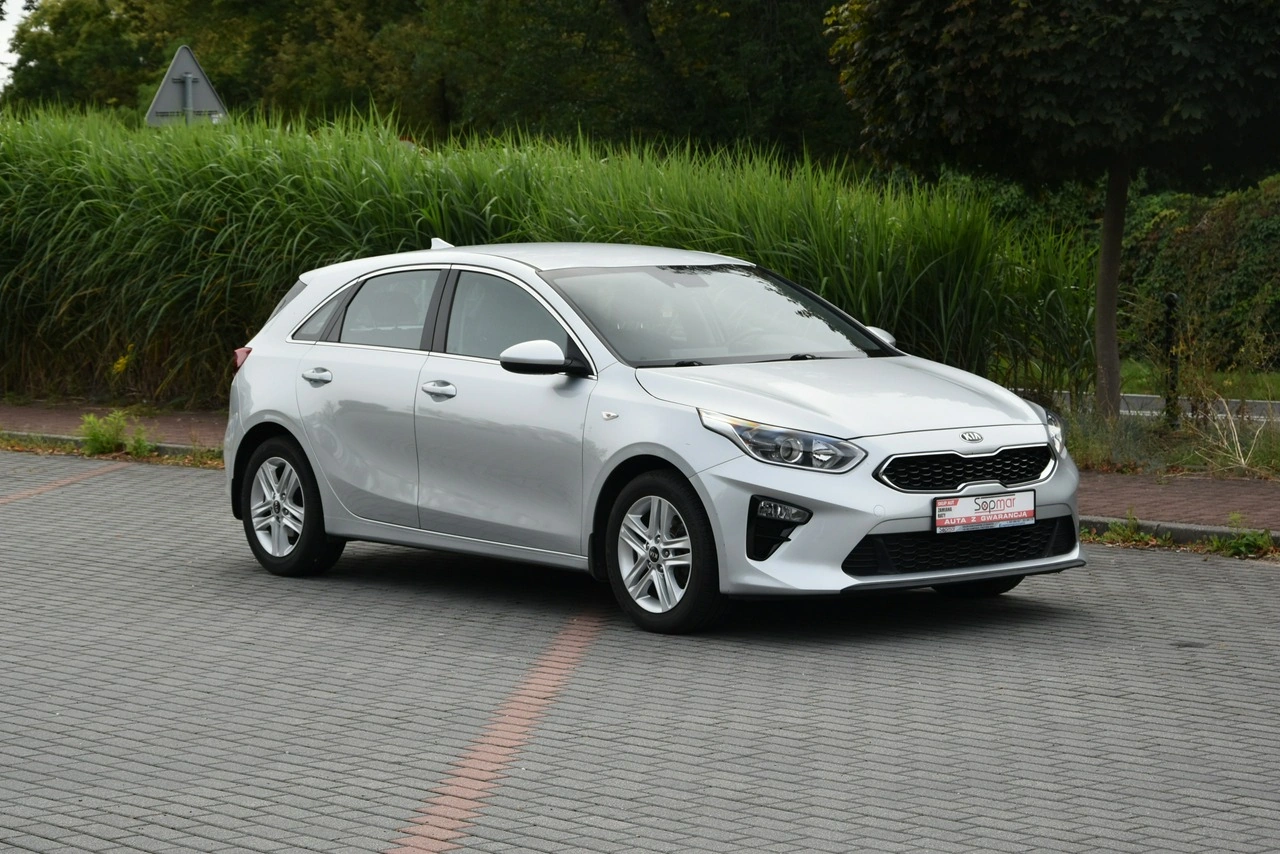 Kia Ceed - Zdjęcie 8