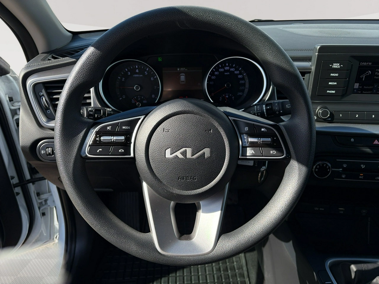 Kia Ceed - Zdjęcie 12