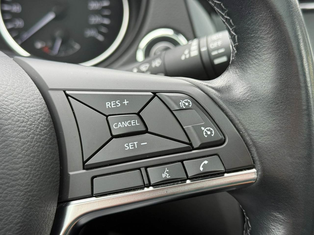 Nissan Qashqai - Zdjęcie 22