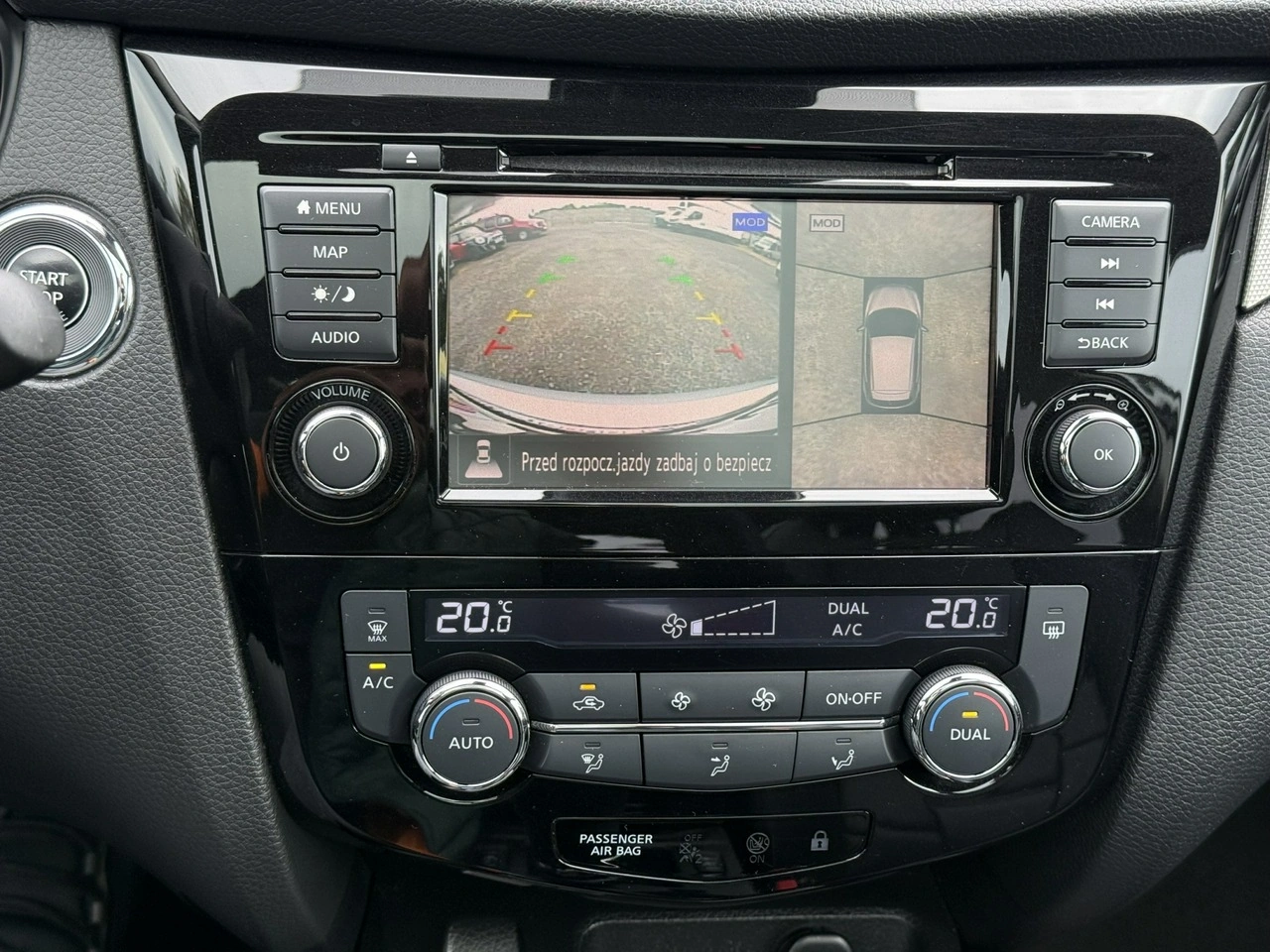 Nissan Qashqai - Zdjęcie 25