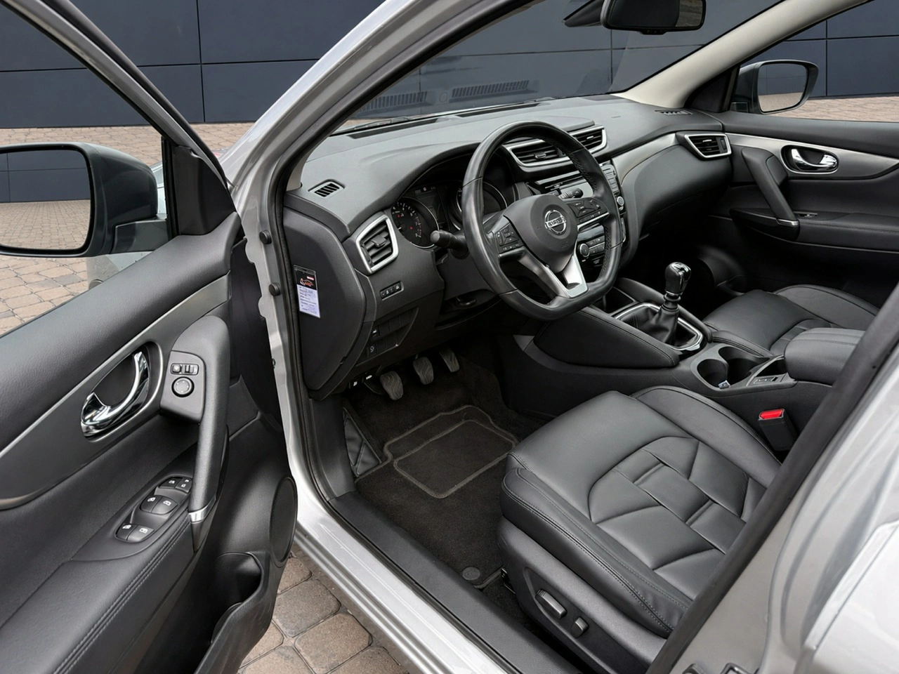 Nissan Qashqai - Zdjęcie 4