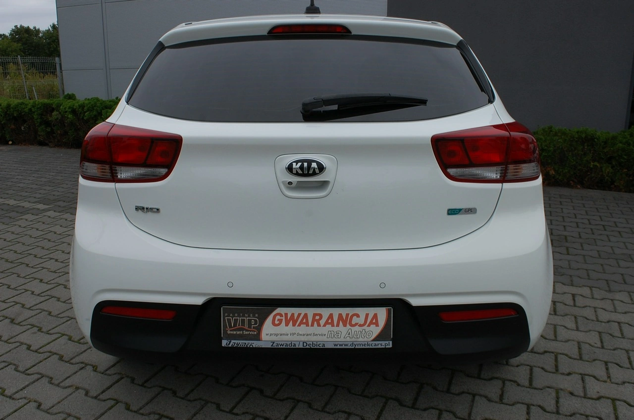 Kia Rio - Zdjęcie 15