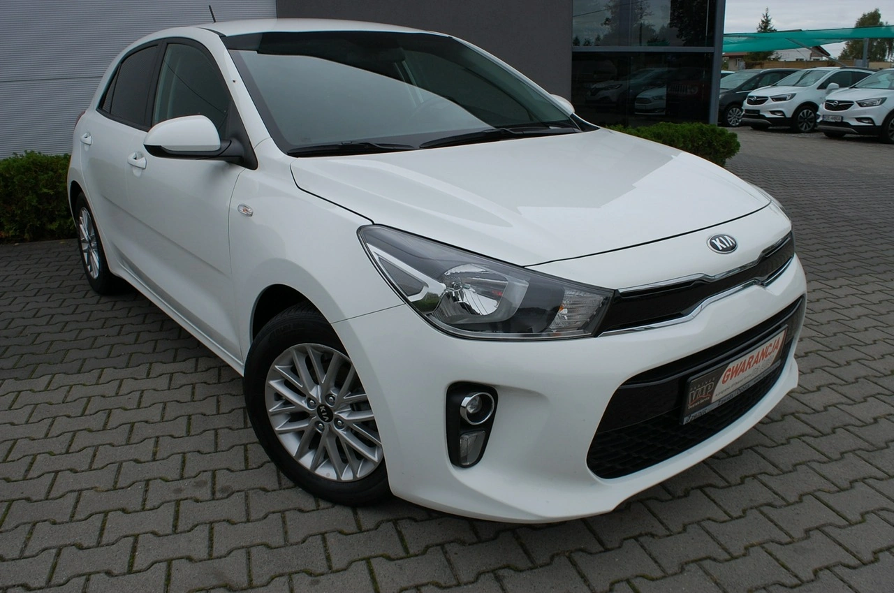Kia Rio - Zdjęcie 17
