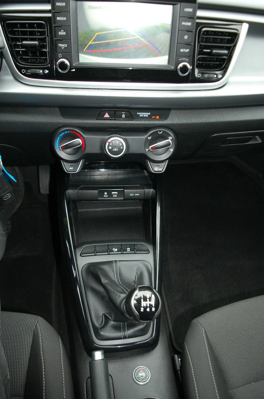 Kia Rio - Zdjęcie 24