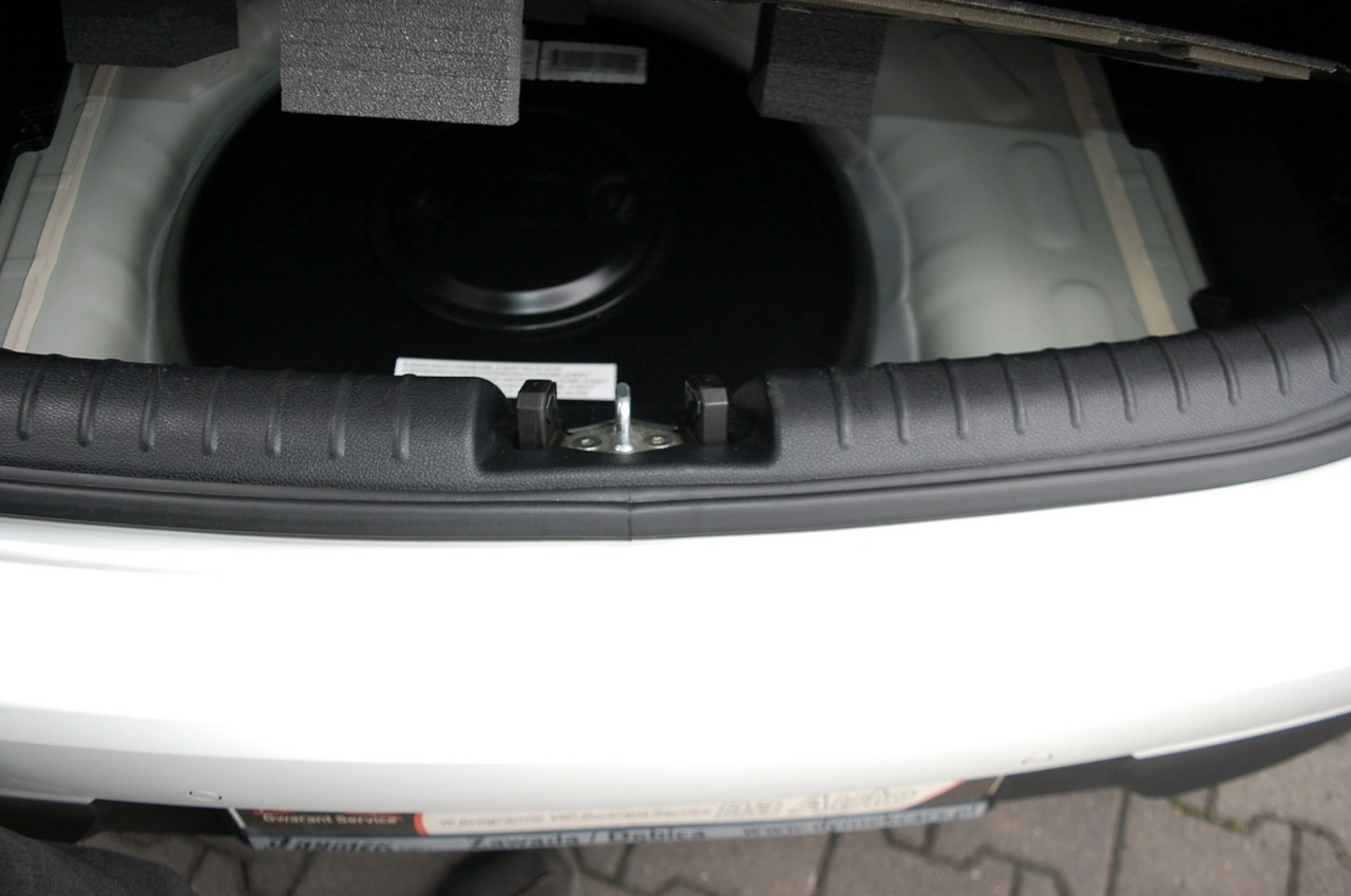 Kia Rio - Zdjęcie 29