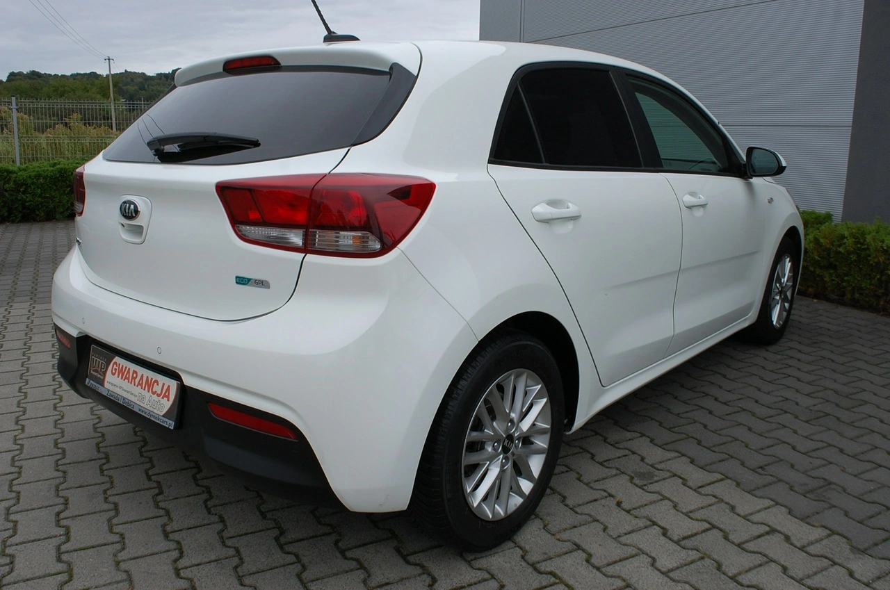 Kia Rio - Zdjęcie 3