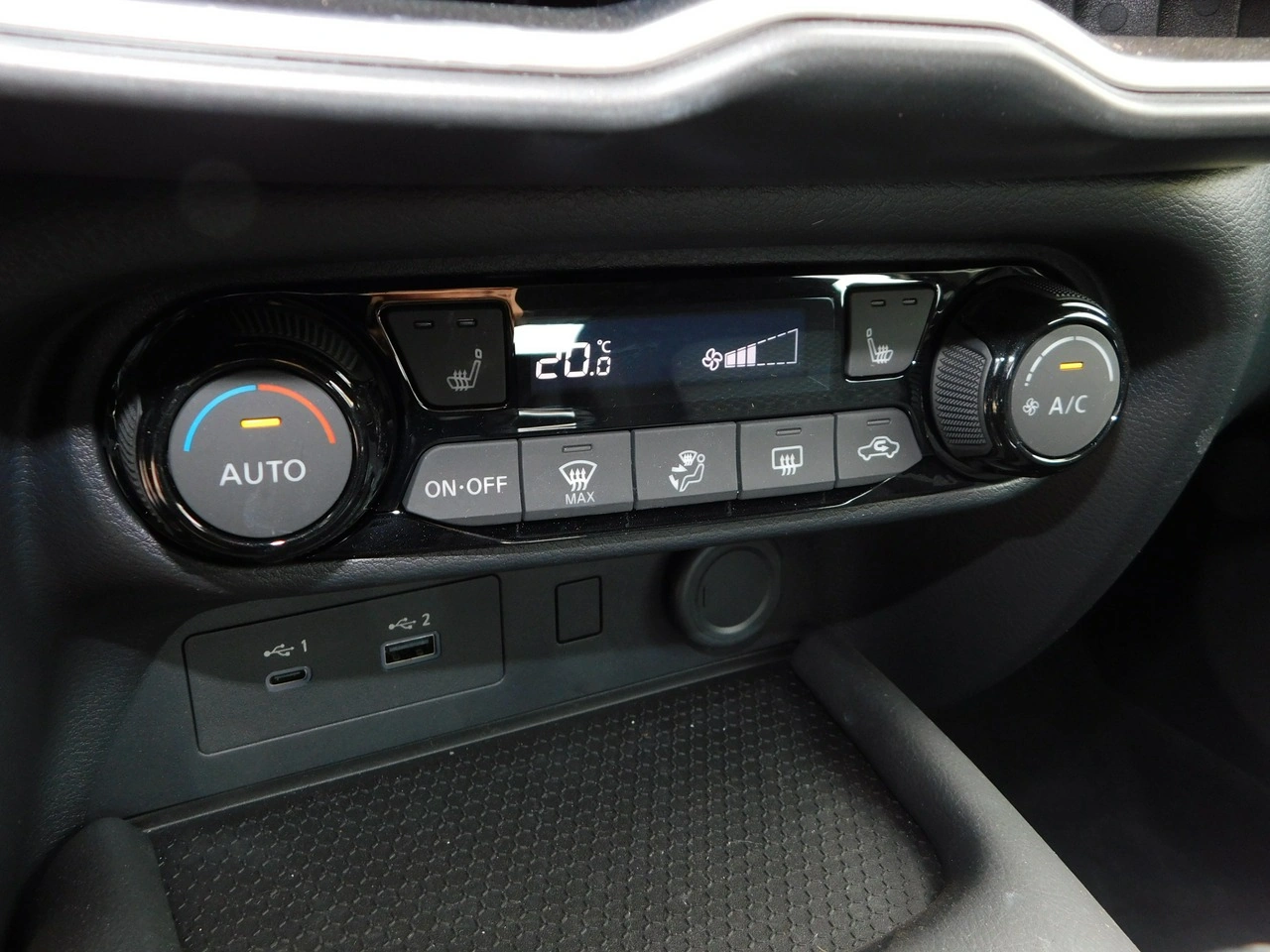 Nissan Juke - Zdjęcie 14