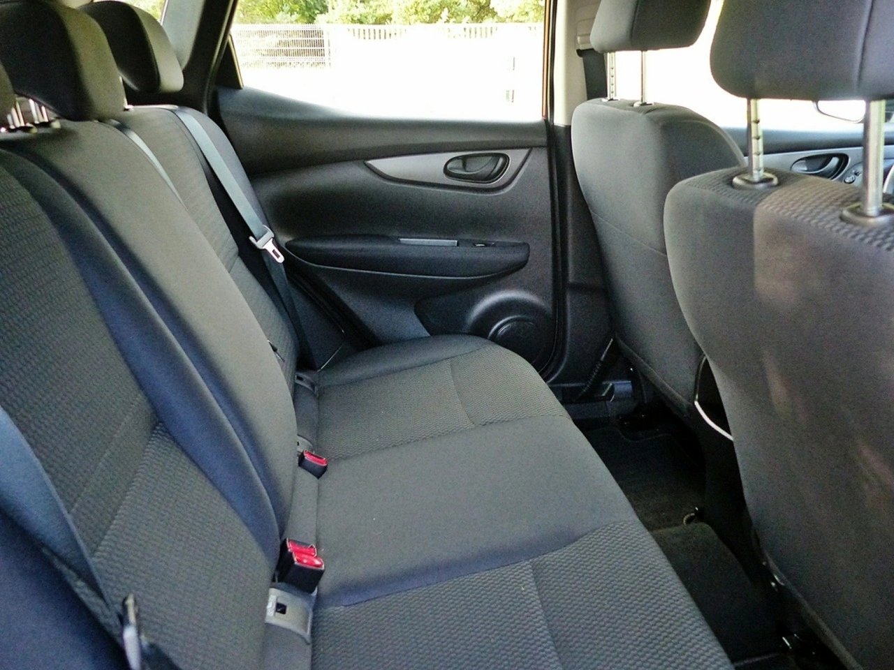 Nissan Qashqai - Zdjęcie 22