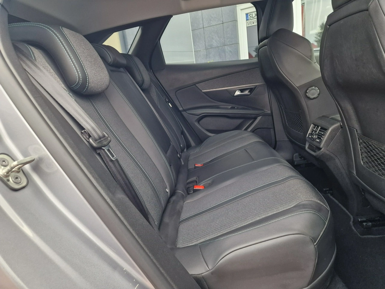 Peugeot 3008 - Zdjęcie 21