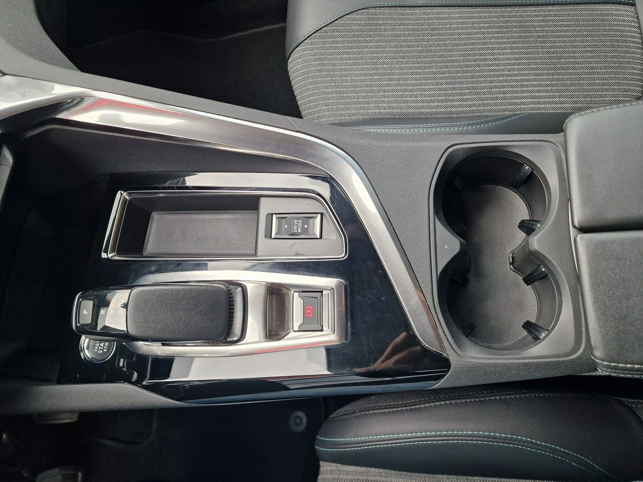 Peugeot 3008 - Zdjęcie 31