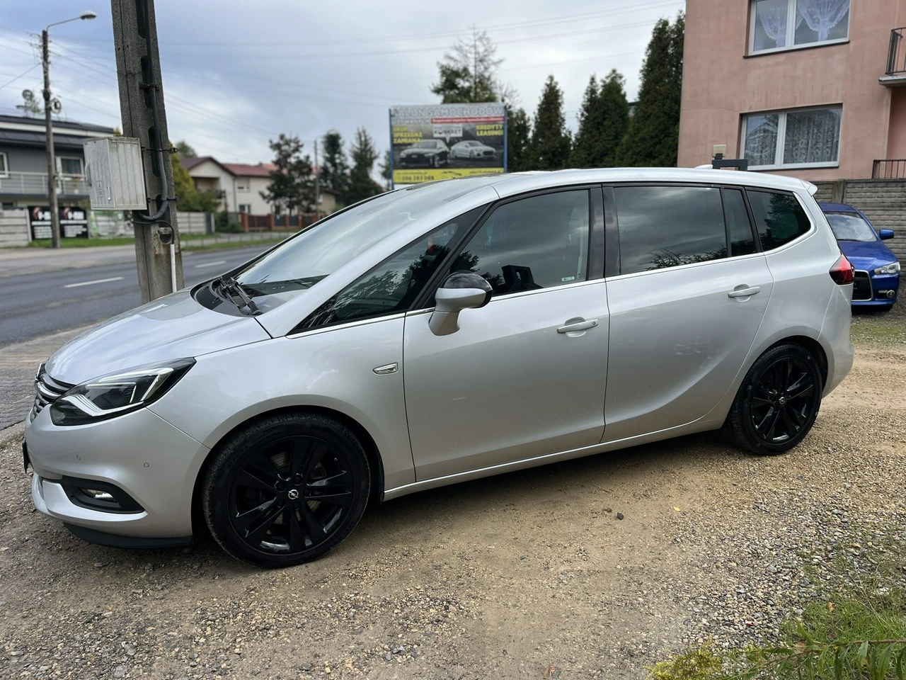 Opel Zafira - Zdjęcie 10