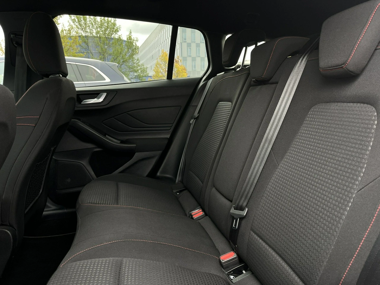 Ford Focus - Zdjęcie 32