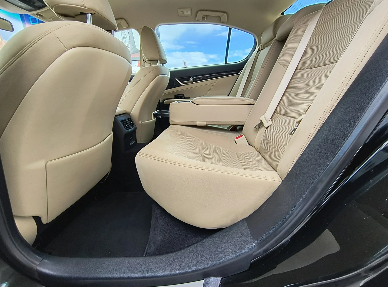 Lexus GS - Zdjęcie 13