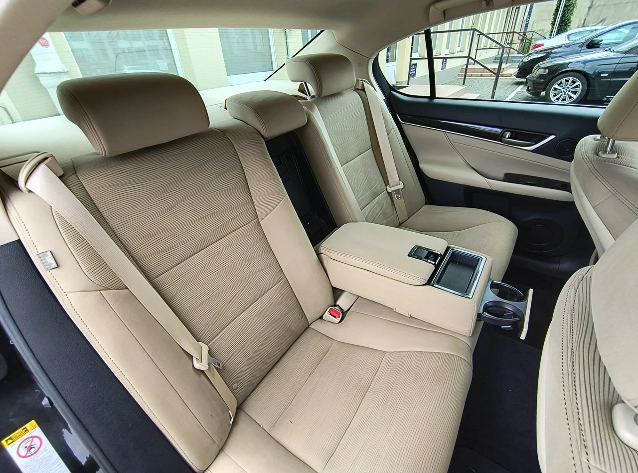 Lexus GS - Zdjęcie 17