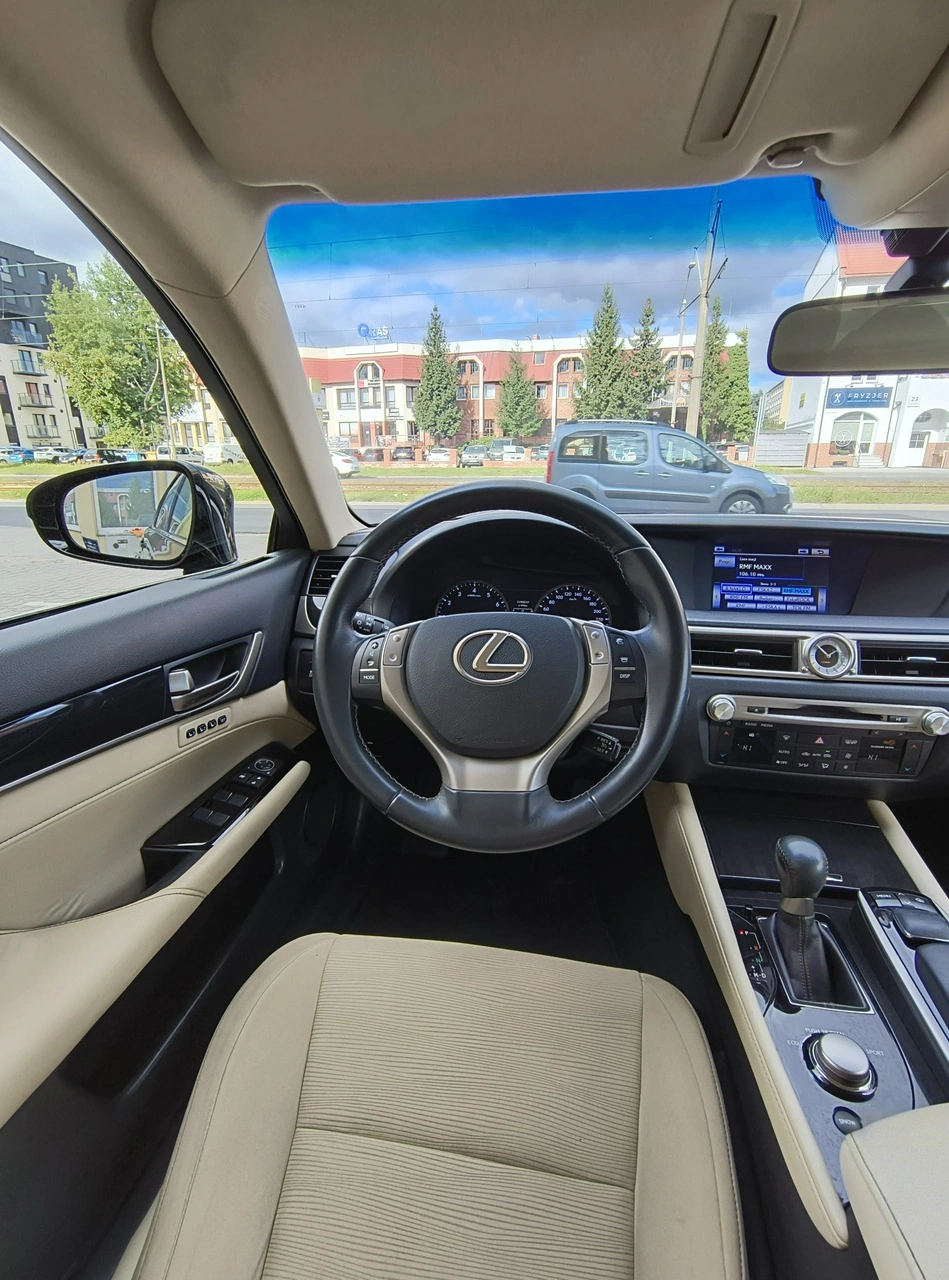 Lexus GS - Zdjęcie 28