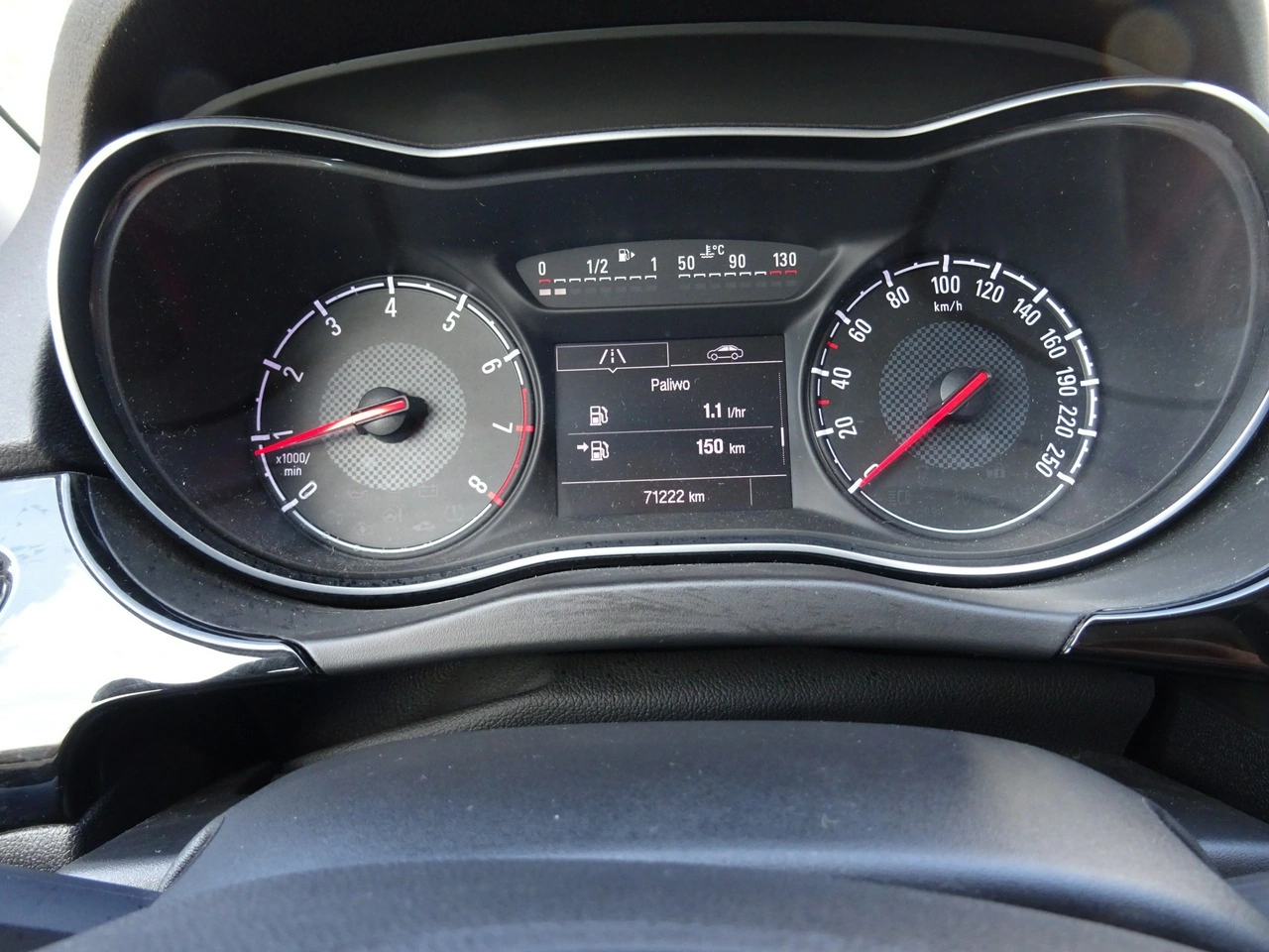 Opel Corsa - Zdjęcie 3