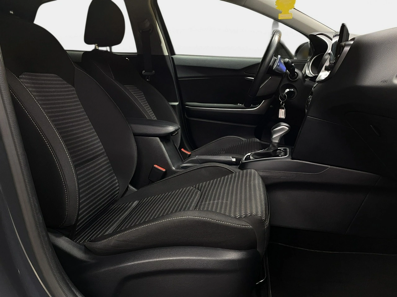 Kia XCeed - Zdjęcie 11