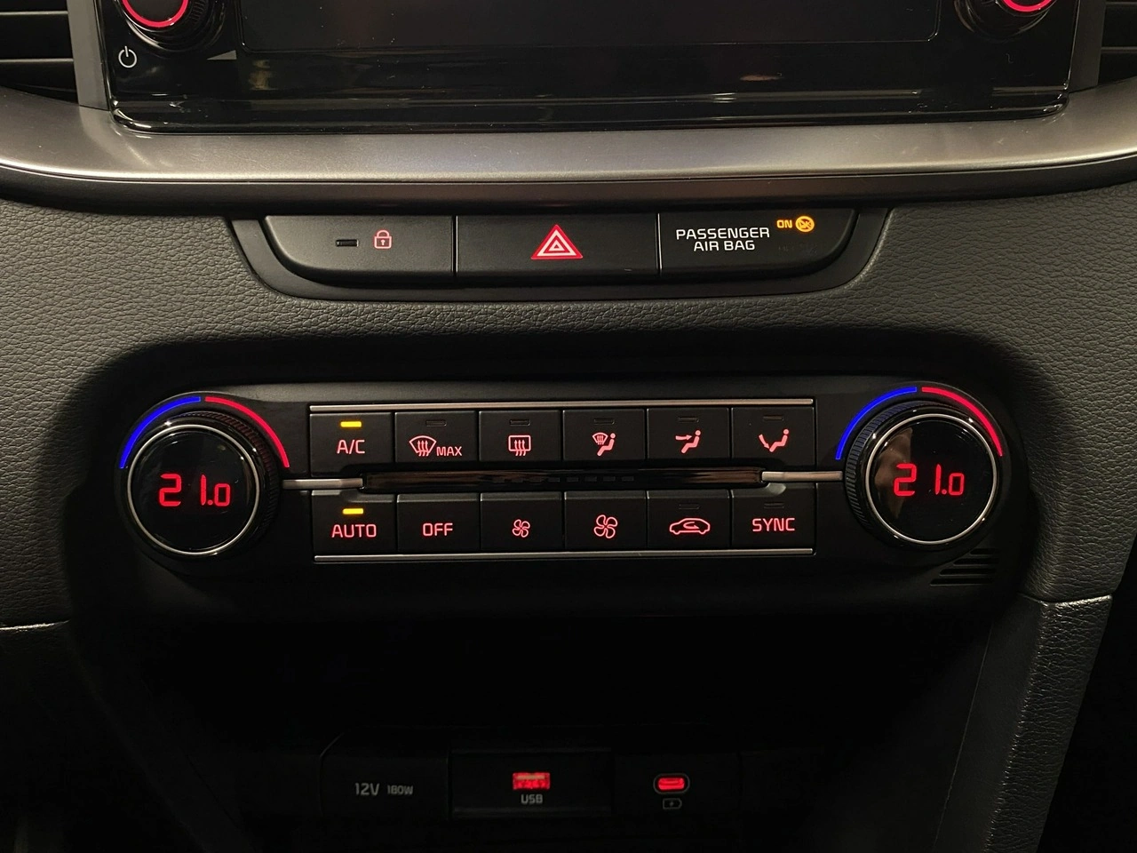 Kia XCeed - Zdjęcie 28