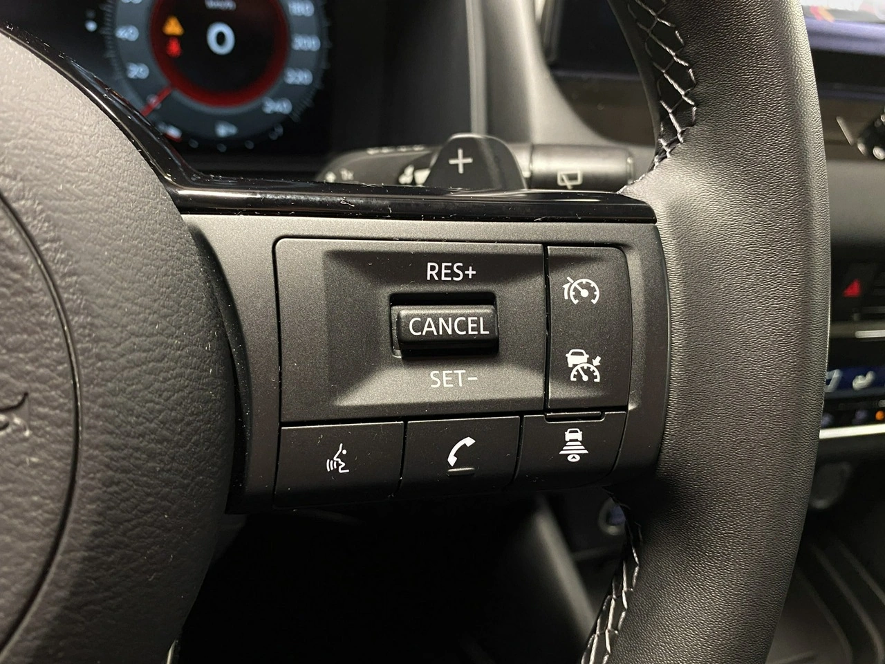 Nissan Qashqai - Zdjęcie 21