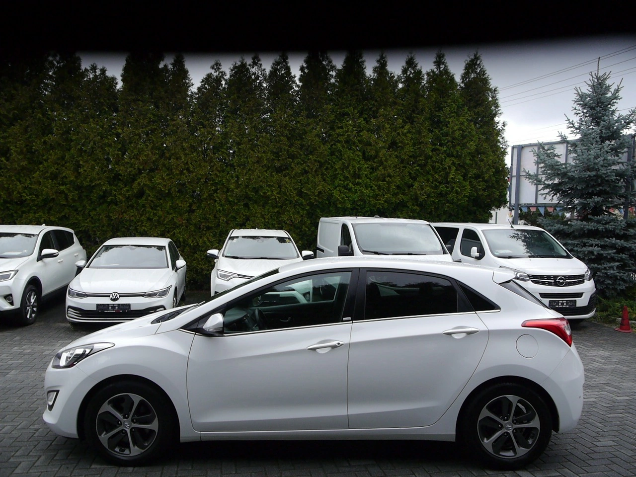 Hyundai i30 - Zdjęcie 9