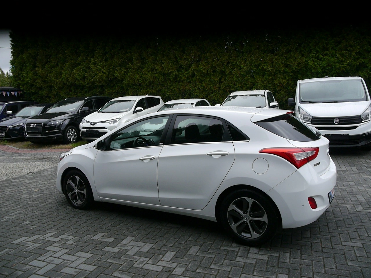 Hyundai i30 - Zdjęcie 14